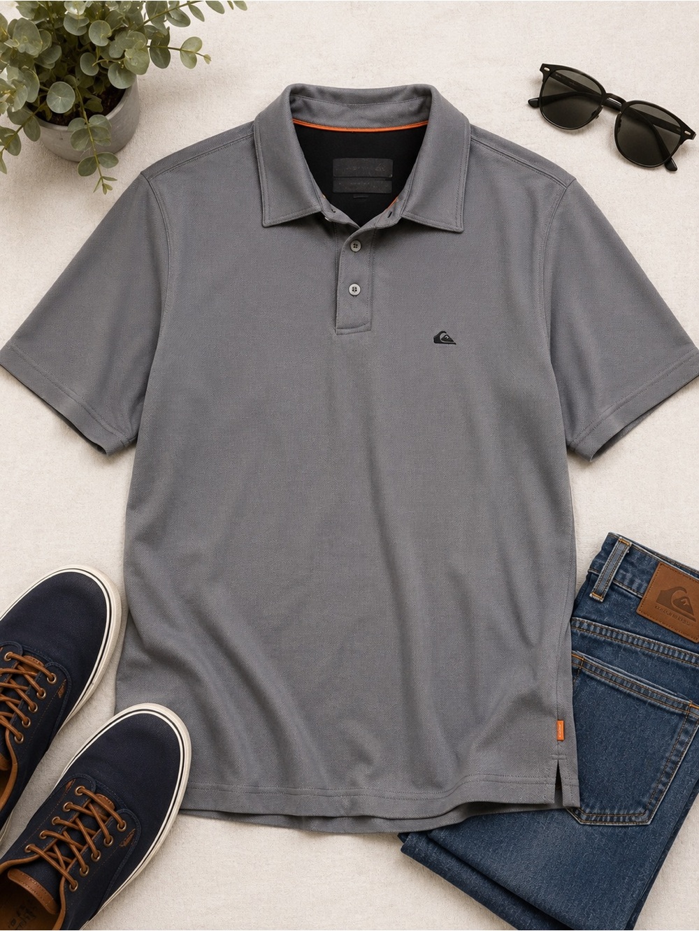 Quiksilver Men’s Grey Short-Sleeve Polo with Subtle Logo
